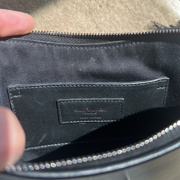 ysl bag - Picture 3 of 3